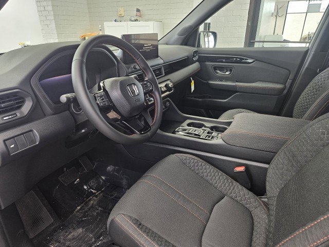 New 2026 Honda Pilot Sport image 8