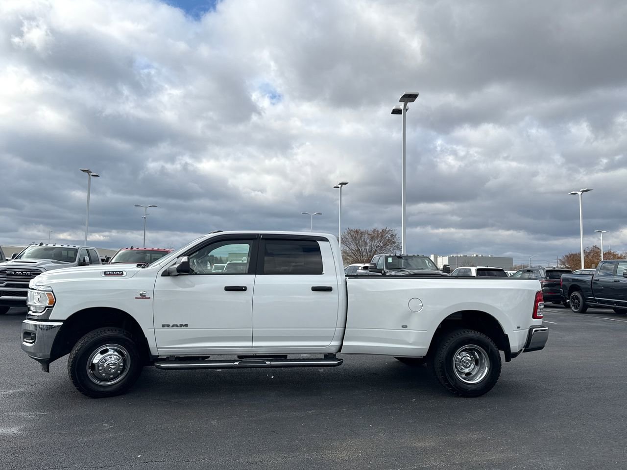 Used 2022 RAM 3500 Big Horn image 6