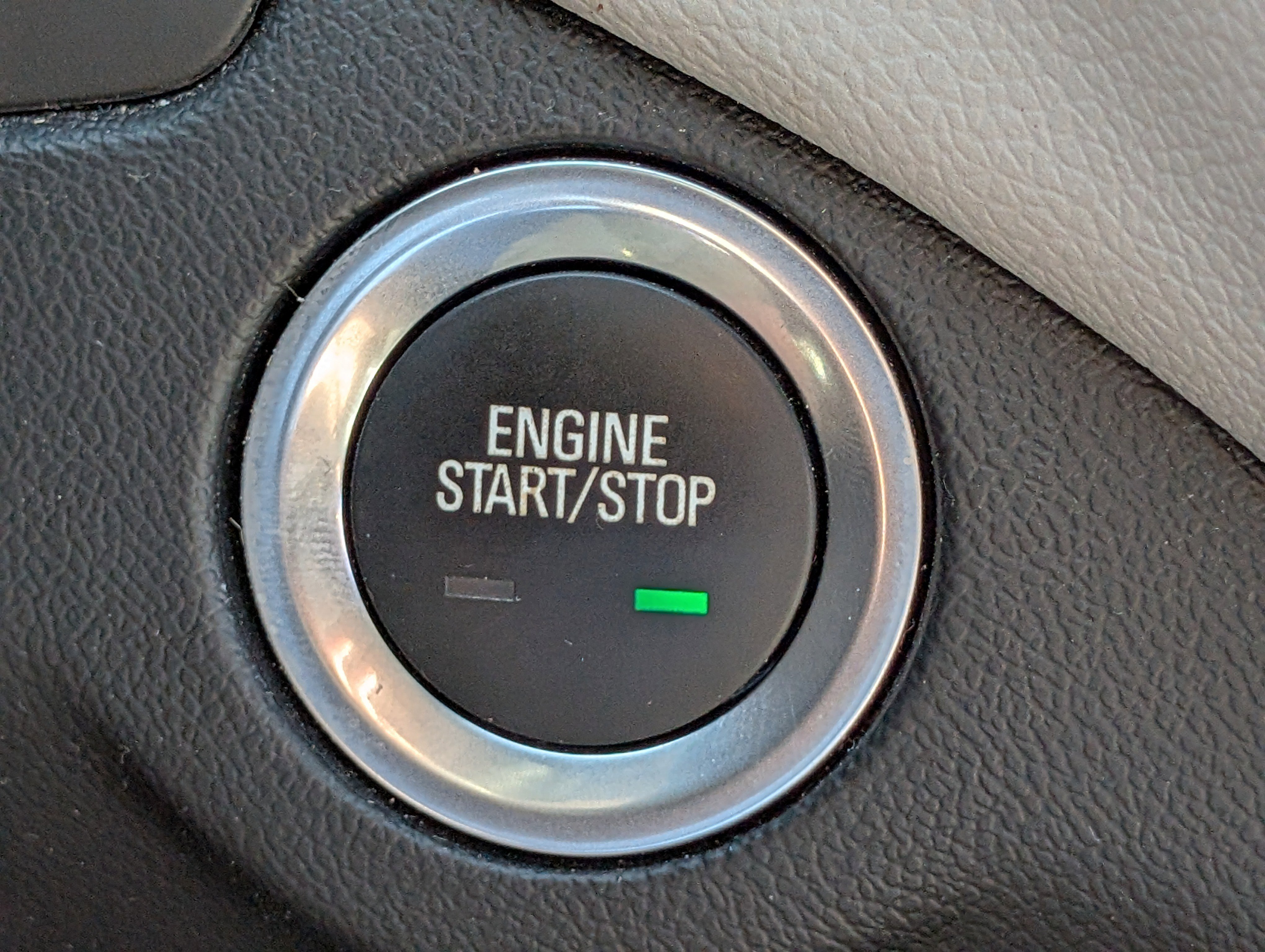 Used 2023 Chevrolet Equinox LS w/ LS Convenience Package image 25