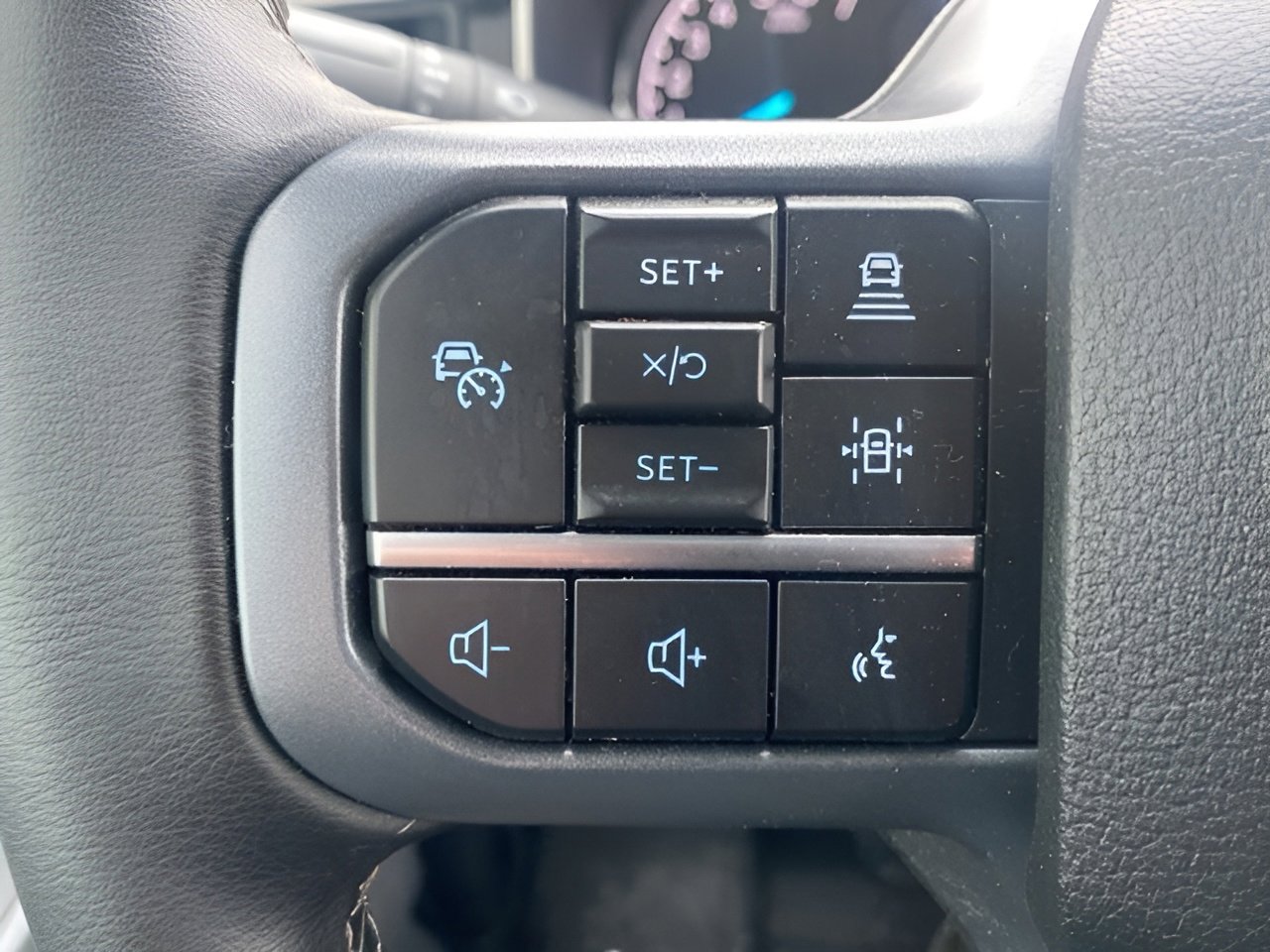 Used 2023 Ford F150 XLT w/ Equipment Group 302A High image 17