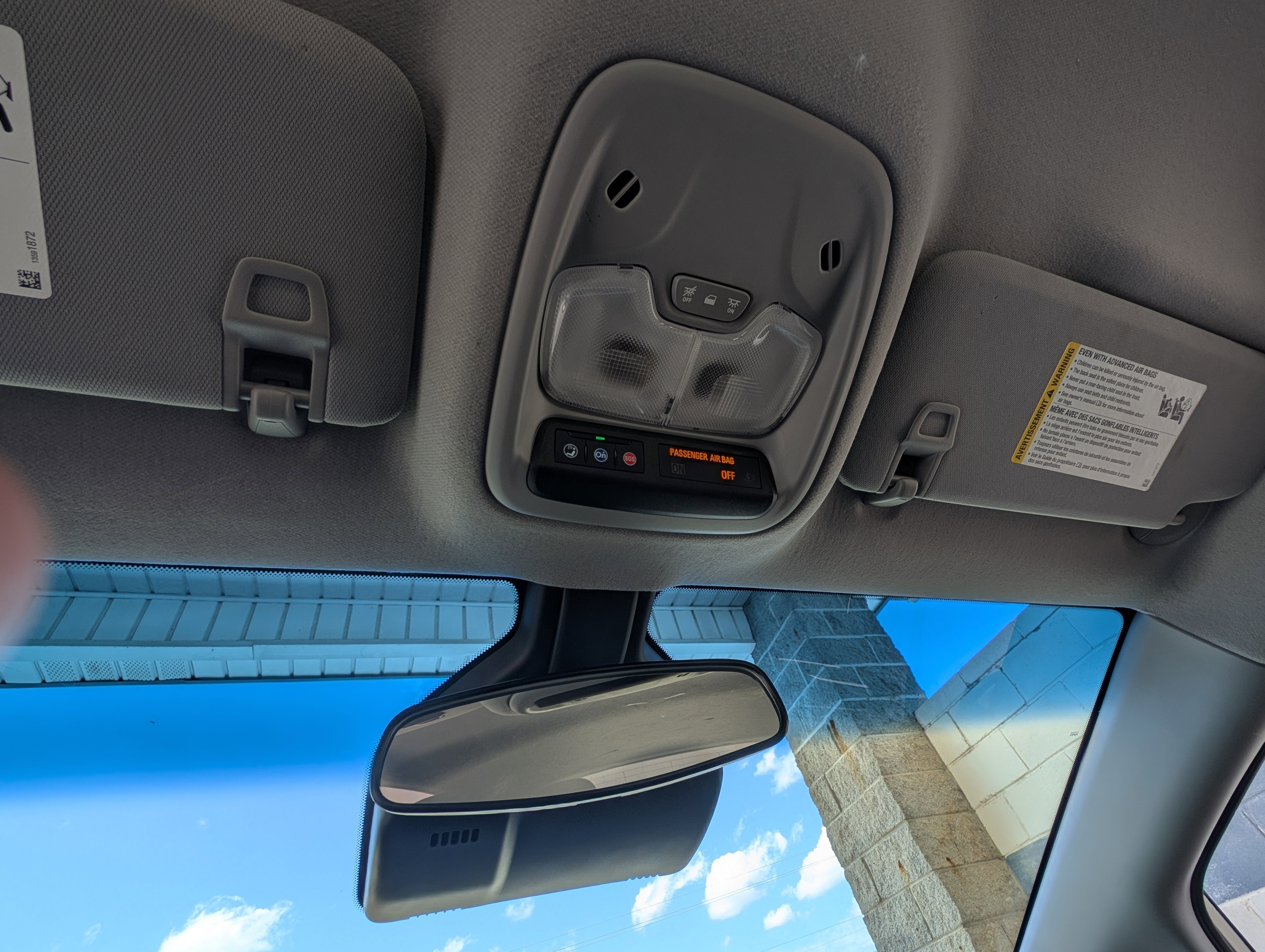 Used 2023 Chevrolet Bolt LT image 29