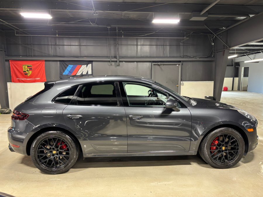 Used 2017 Porsche Macan GTS AWD/4WD image 5