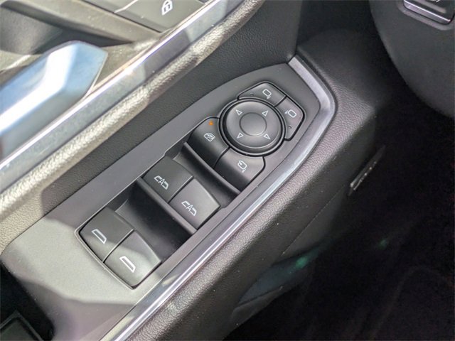 Used 2022 GMC Sierra 1500 SLT w/ SLT Convenience Package image 22