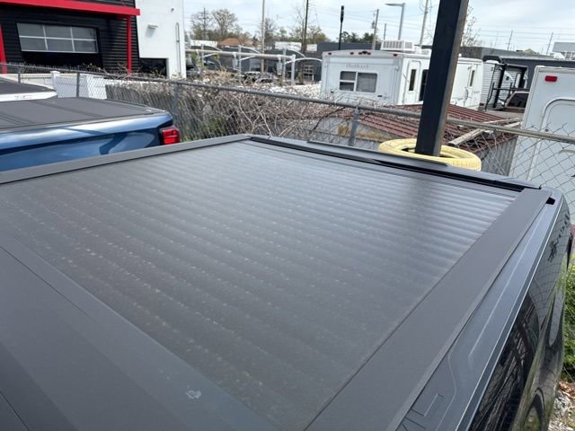 Used 2024 GMC Sierra 1500 AT4 w/ Technology Package image 14