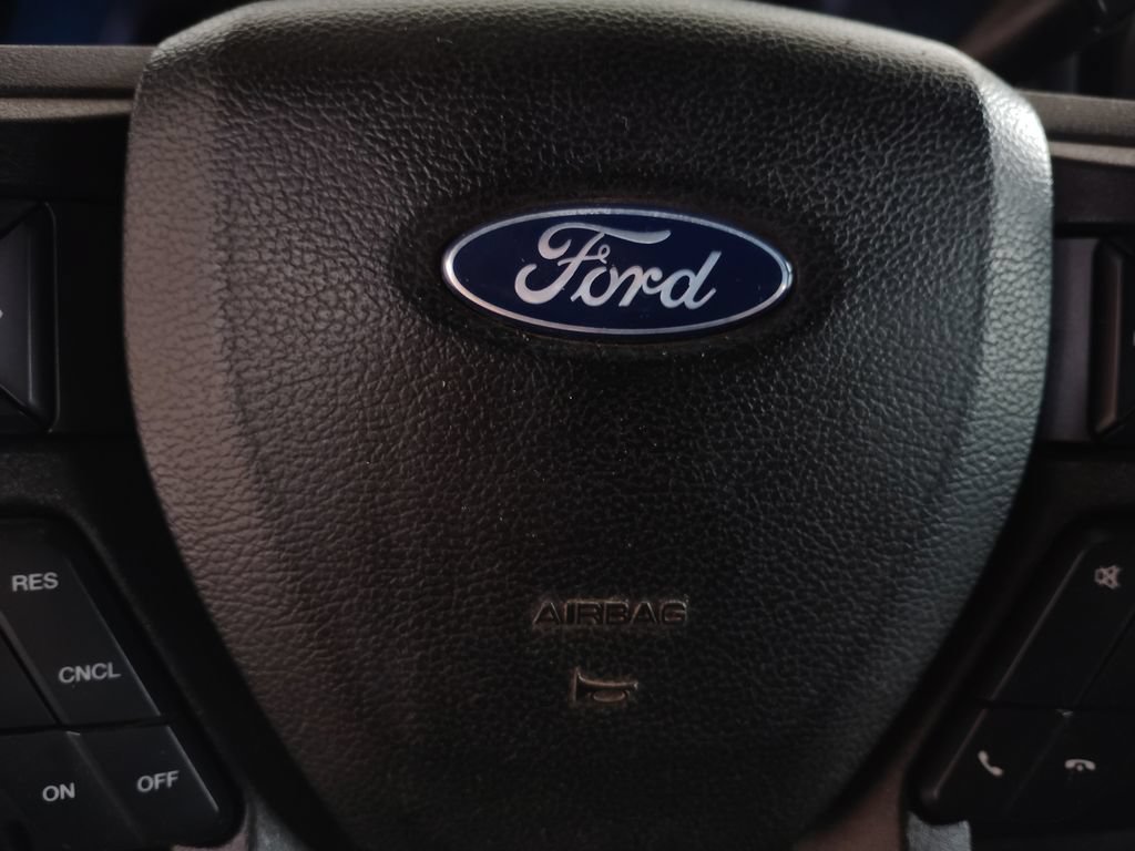 Used 2017 Ford F250 XL w/ Power Equipment Group RWD image 26