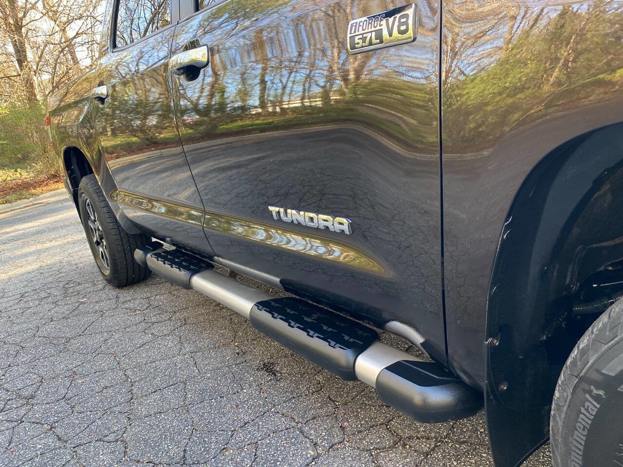 Used 2018 Toyota Tundra Limited w/ Limited Premium Package image 61