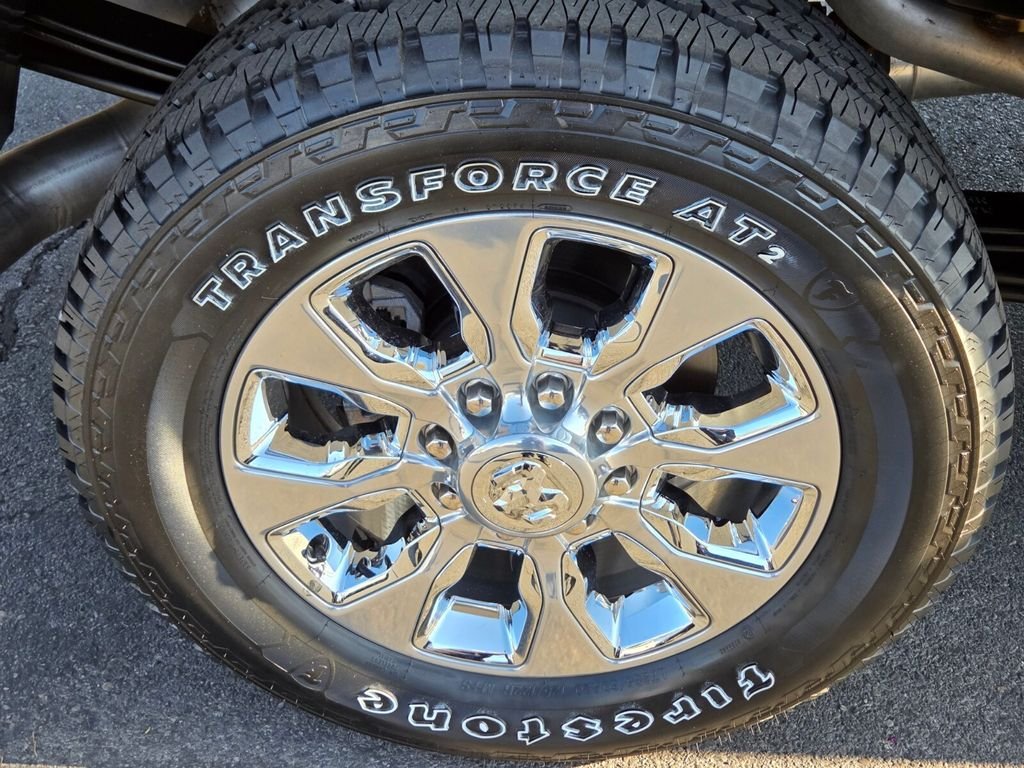 Used 2024 RAM 3500 Limited AWD/4WD image 10