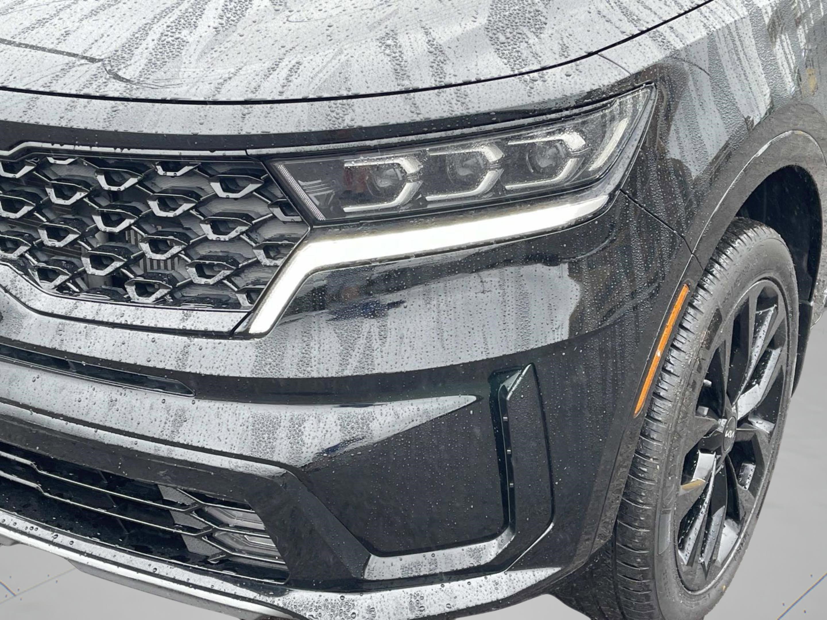 Used 2022 Kia Sorento SX image 9