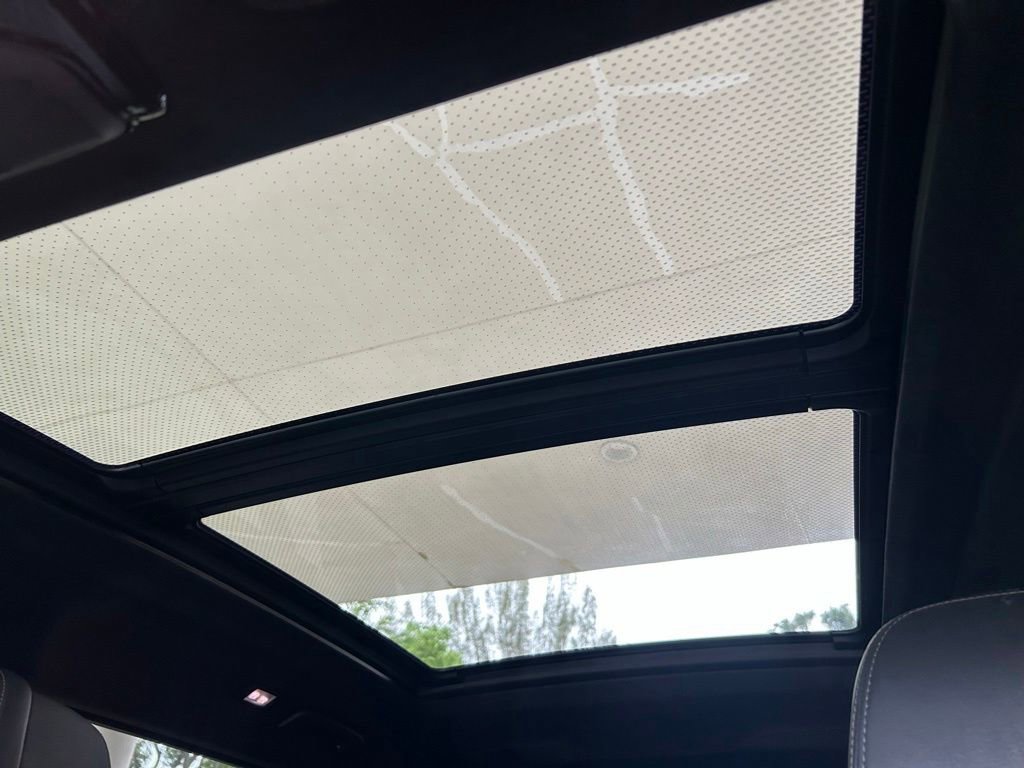 Used 2021 BMW X7 M50i AWD/4WD image 12