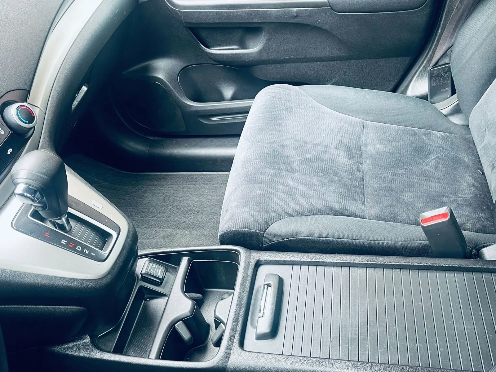 Used 2012 Honda CR-V LX image 21