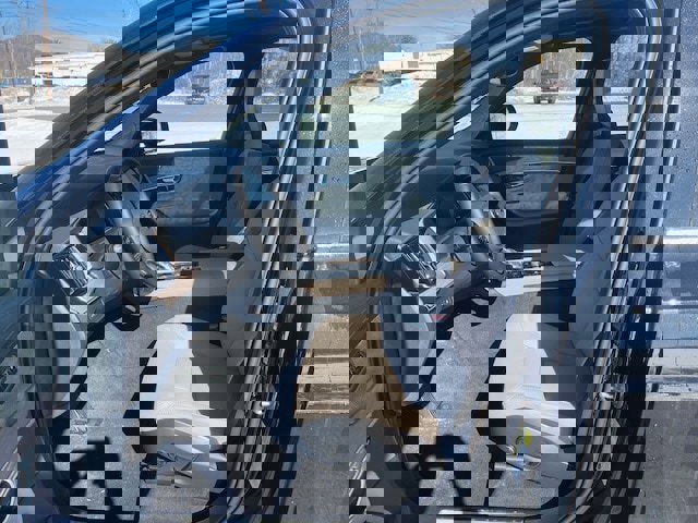 New 2026 Volvo XC90 T8 Plus w/ Protection Package Premier image 5