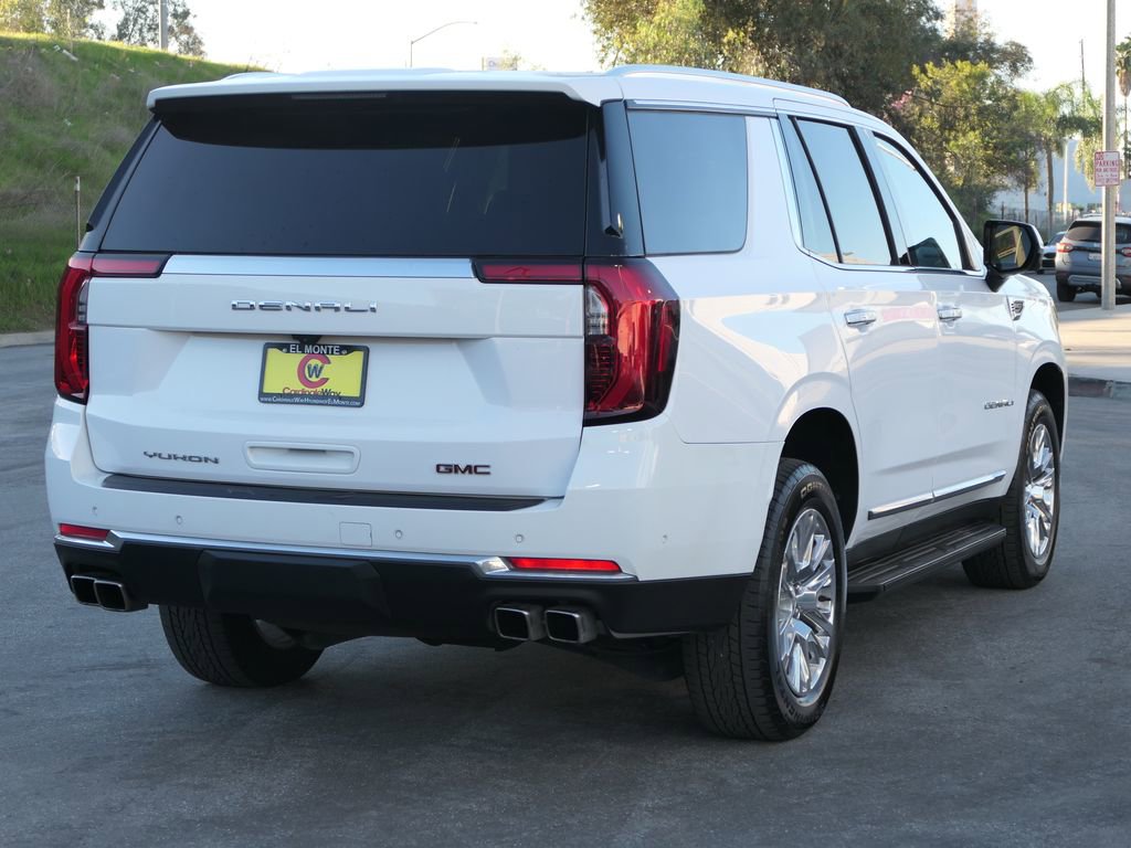 Used 2025 GMC Yukon Denali image 2