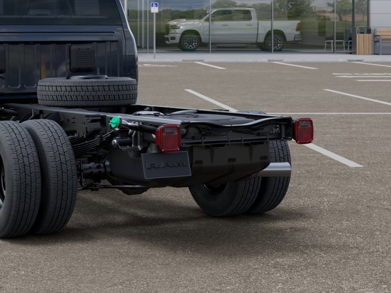 New 2026 RAM 3500 Tradesman AWD/4WD image 13