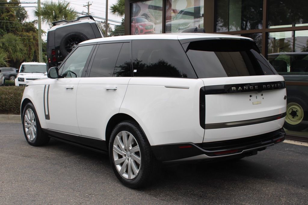 Certified 2023 Land Rover Range Rover SE AWD/4WD image 6