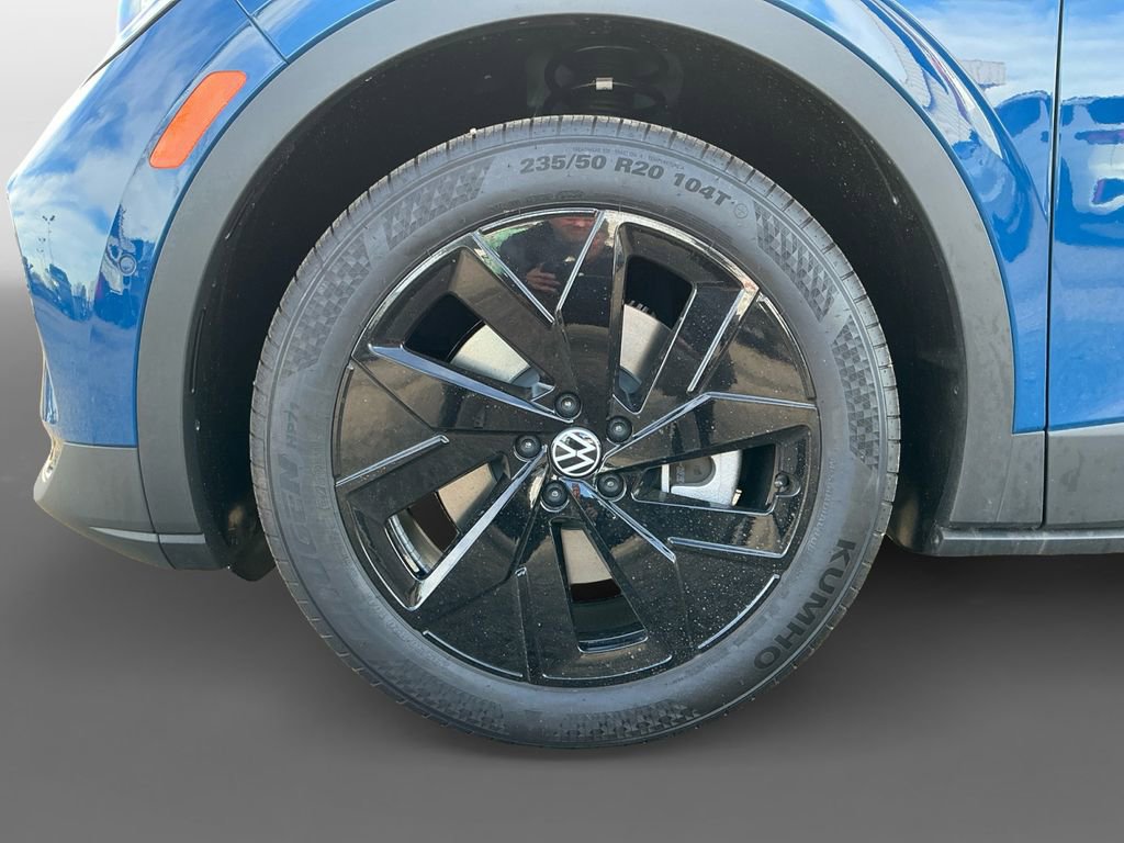 New 2026 Volkswagen ID.4 Pro S Plus image 14