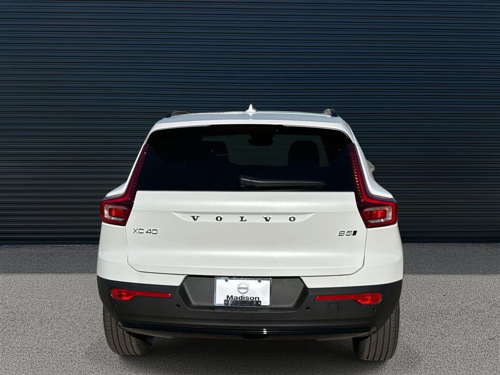 New 2026 Volvo XC40 B5 Ultra w/ Climate Package AWD/4WD image 6