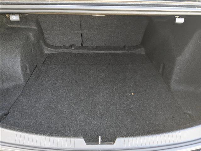 Used 2023 Chevrolet Malibu LT FWD image 6