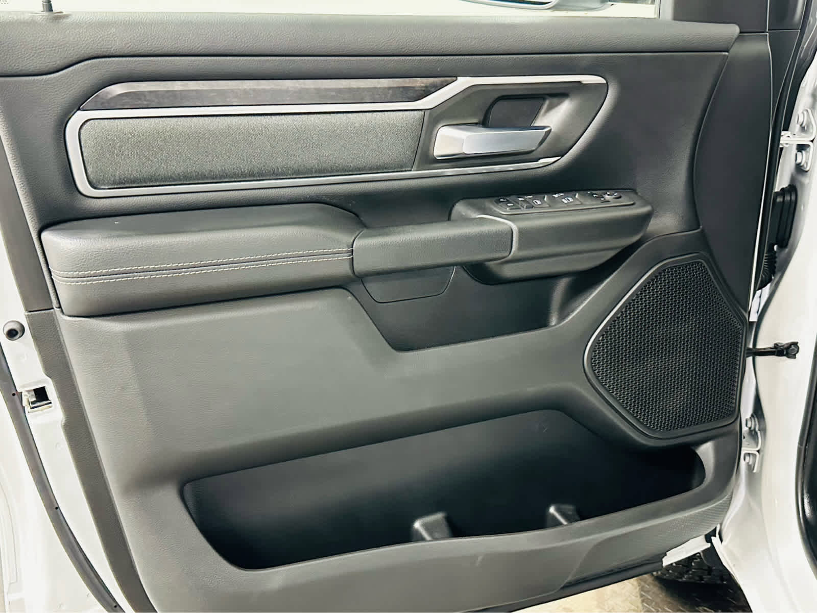 Used 2022 RAM 1500 Big Horn image 25