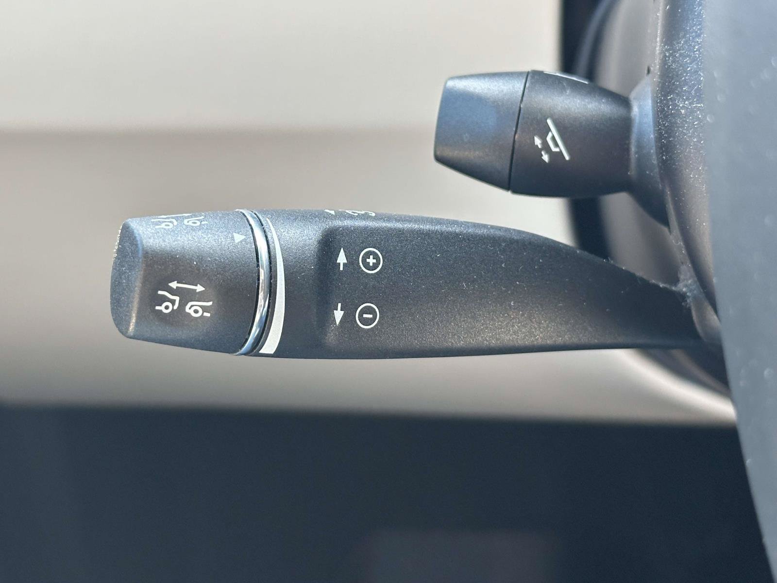 Used 2019 Tesla Model X AWD/4WD image 23