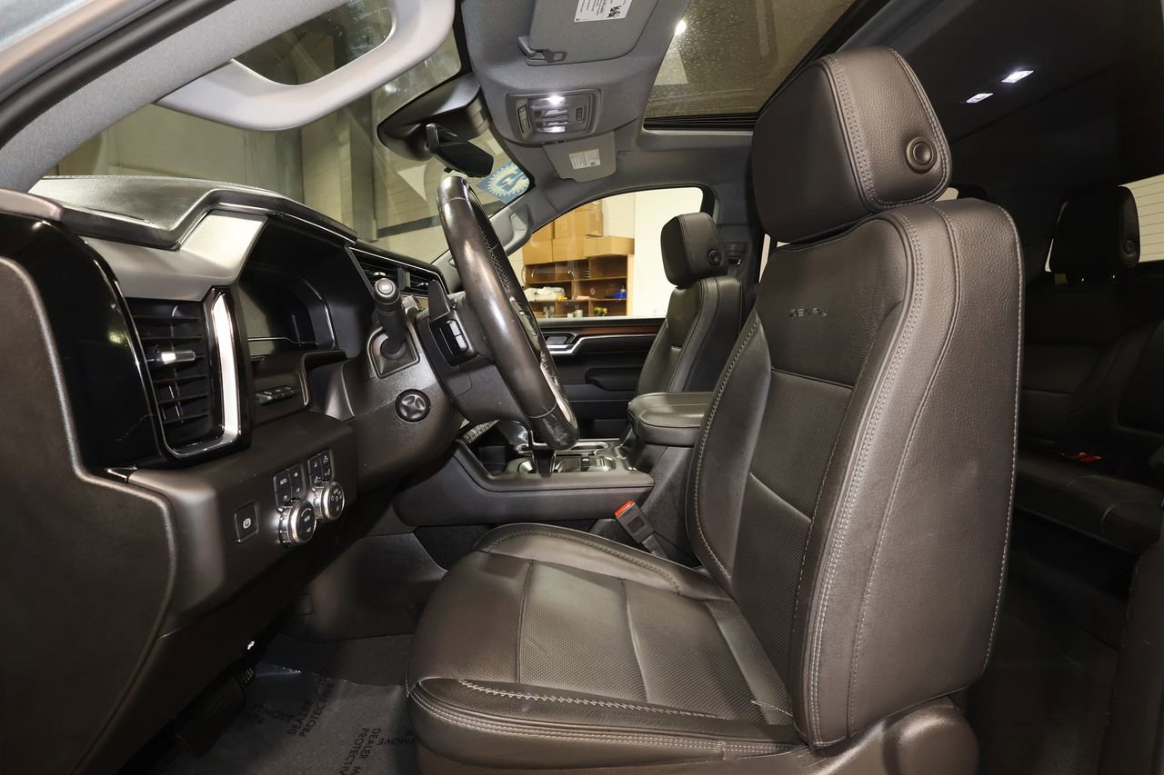 Used 2025 GMC Sierra 1500 Denali AWD/4WD image 26