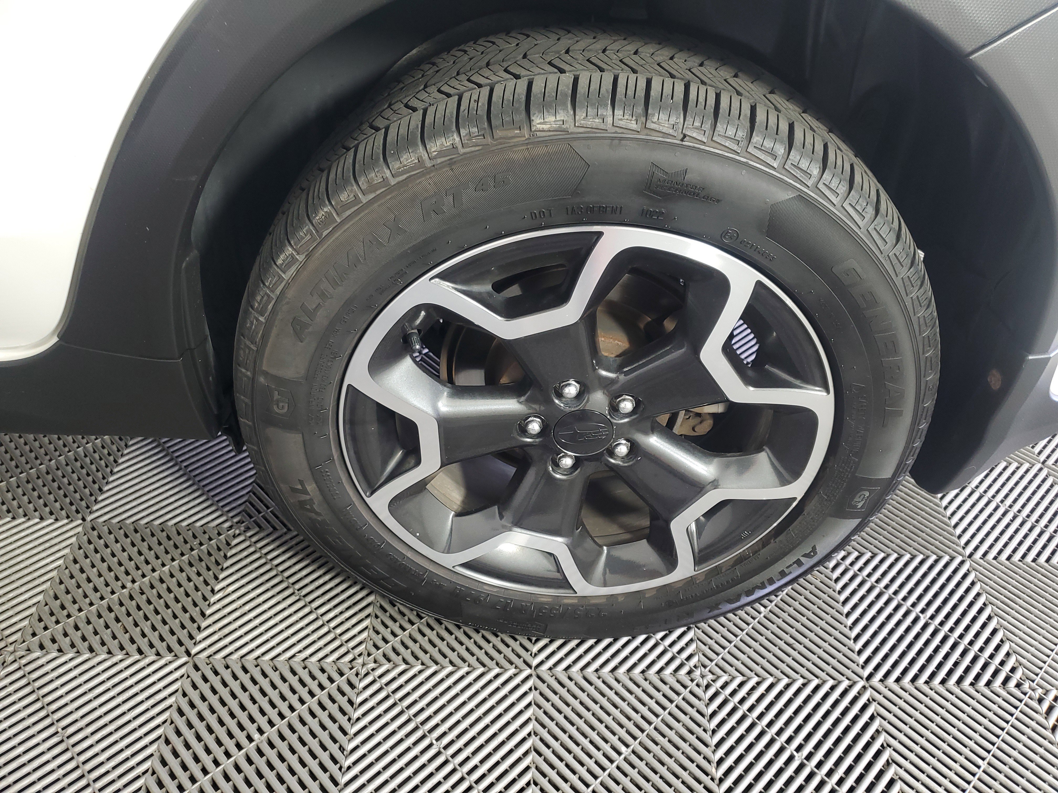 Used 2015 Subaru Crosstrek 2.0i Limited w/ Popular Package #2 image 30