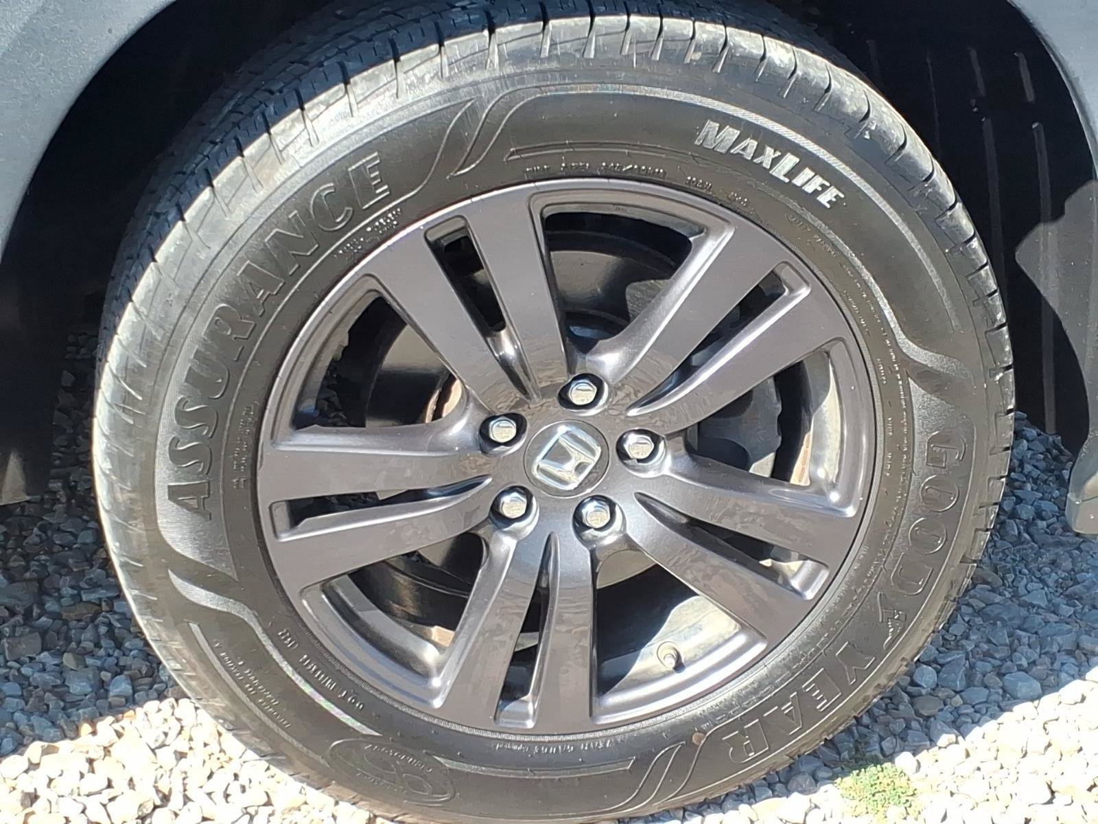 Used 2017 Honda Ridgeline Sport image 9