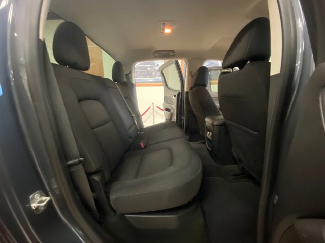 Used 2016 GMC Canyon SLE RWD image 14
