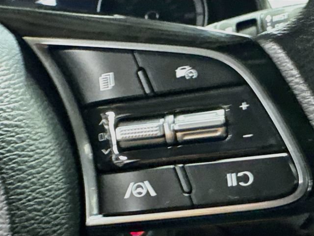 Used 2024 Kia Forte LXS FWD image 17