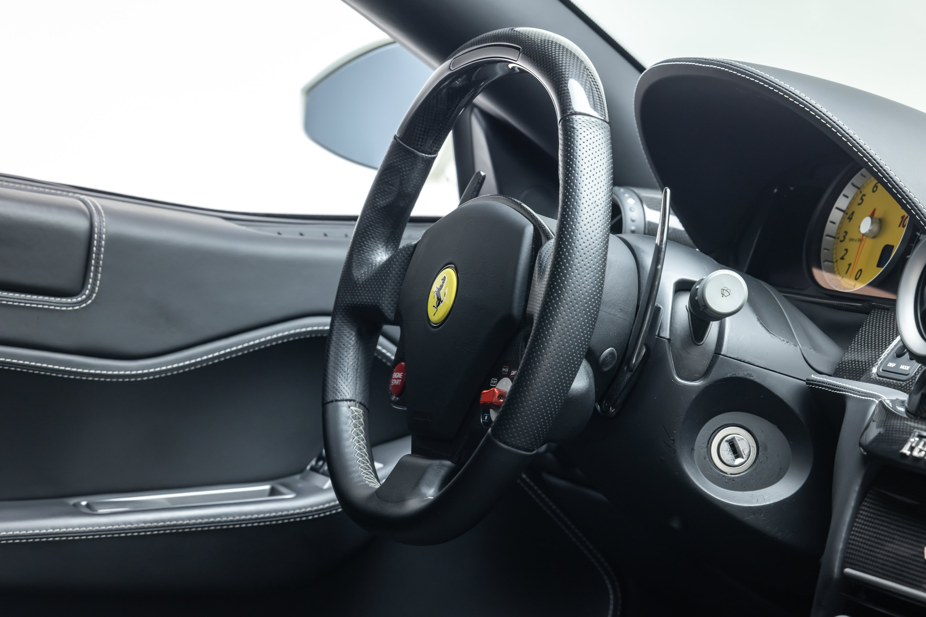 Certified 2010 Ferrari 599 GTB Fiorano RWD image 50