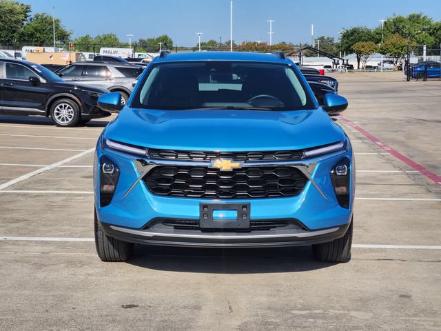 Used 2026 Chevrolet Trax LT w/ LT Convenience Package FWD image 10