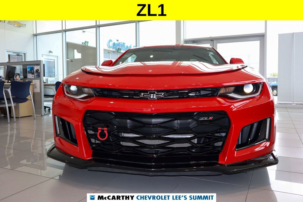Used 2021 Chevrolet Camaro ZL1 RWD image 2