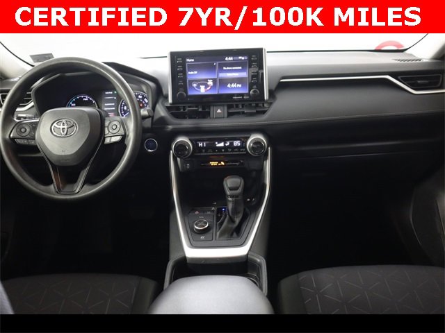 Used 2020 Toyota RAV4 XLE image 13