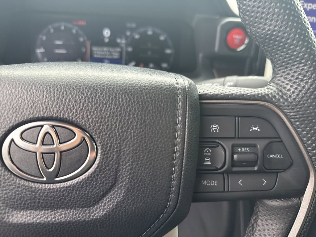 Used 2024 Toyota Tacoma TRD Sport w/ TRD Sport Upgrade Package image 28