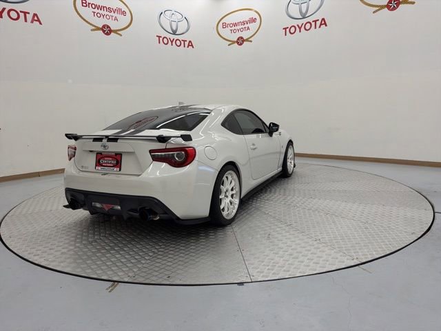 Used 2017 Toyota 86 860 Special Edition RWD image 8