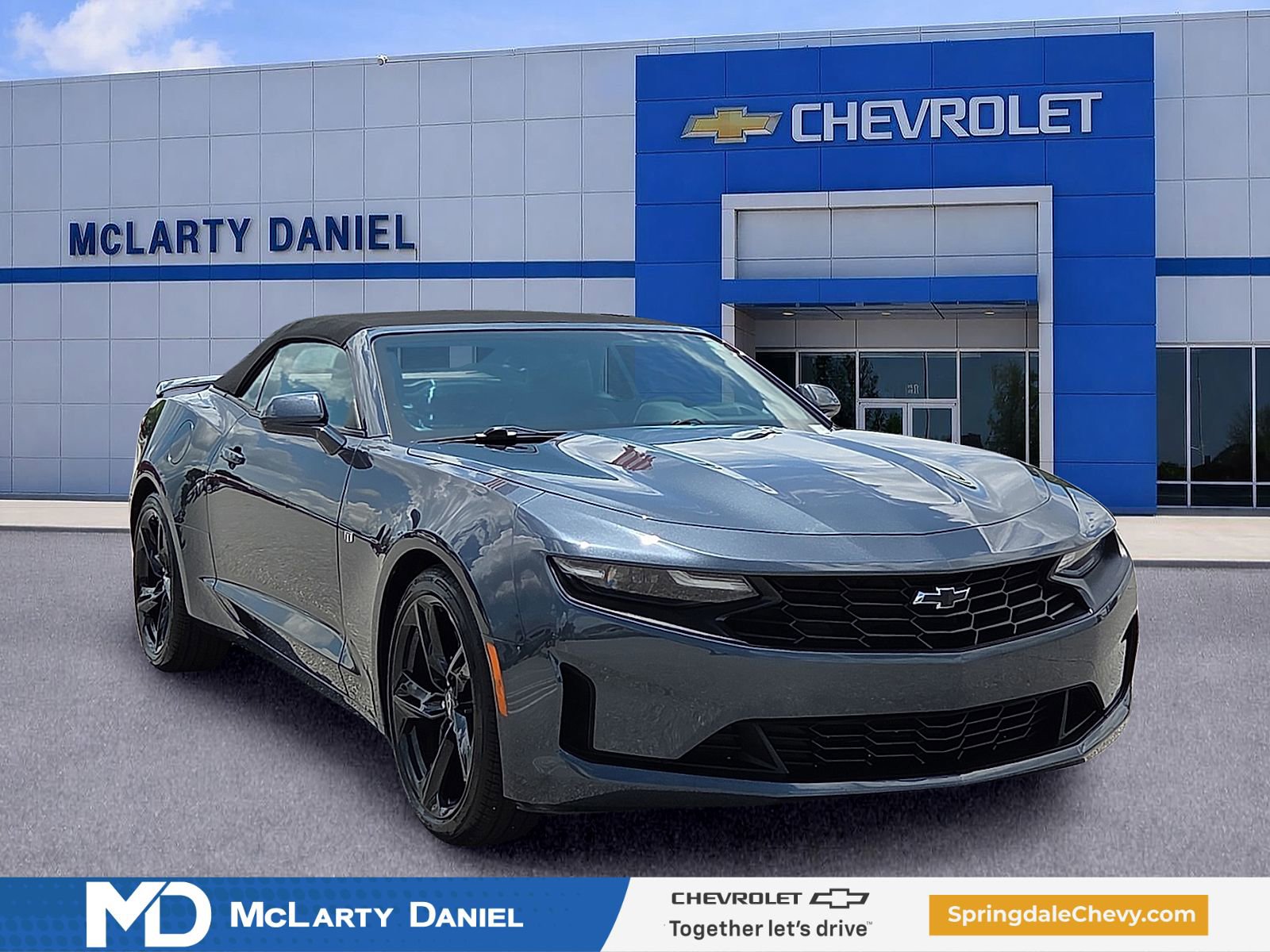 Certified 2021 Chevrolet Camaro LT RWD image 1