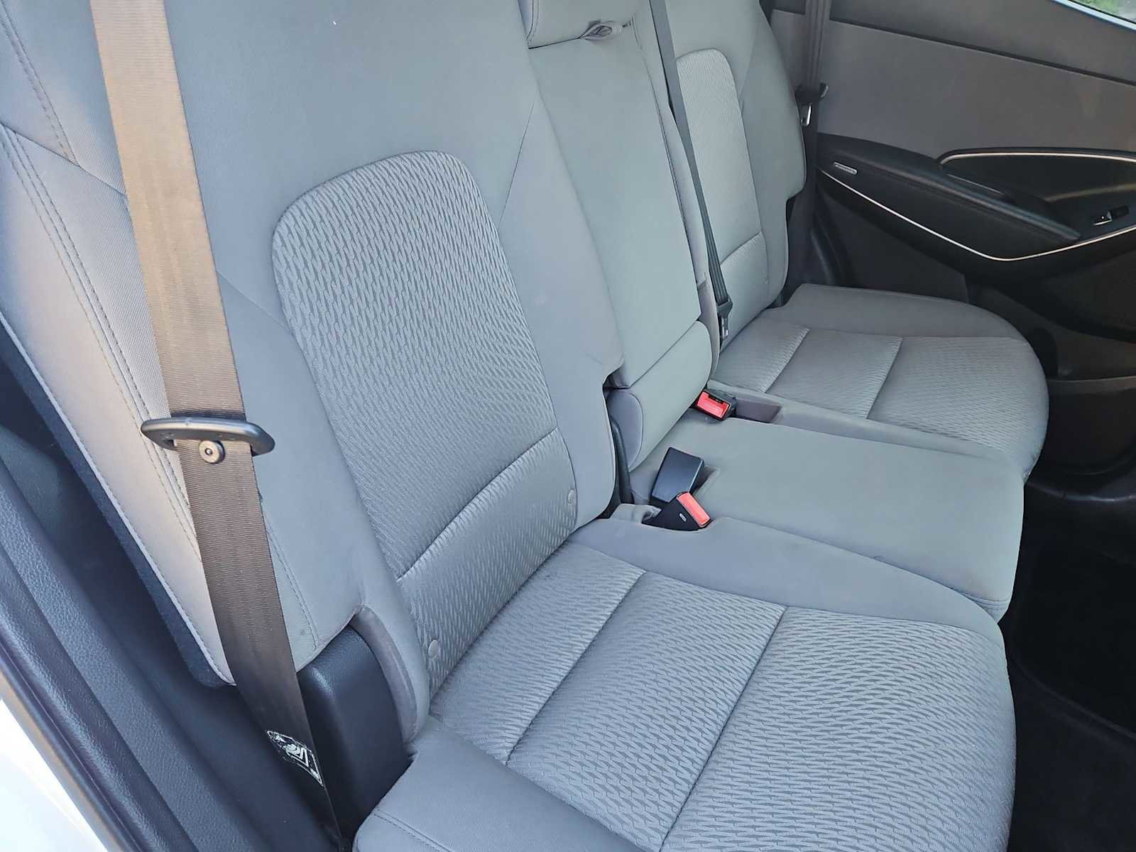 Used 2017 Hyundai Santa Fe Sport image 18