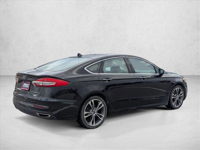 Used 2020 Ford Fusion Titanium image 4