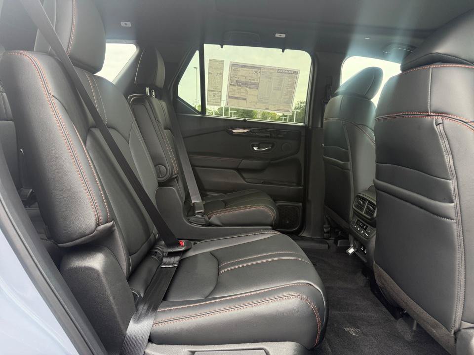 New 2026 Honda Pilot TrailSport image 29