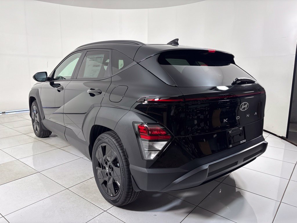 New 2027 Hyundai Kona SEL Sport FWD image 3