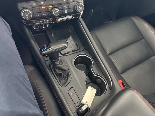 Used 2025 Dodge Durango R/T AWD/4WD image 44
