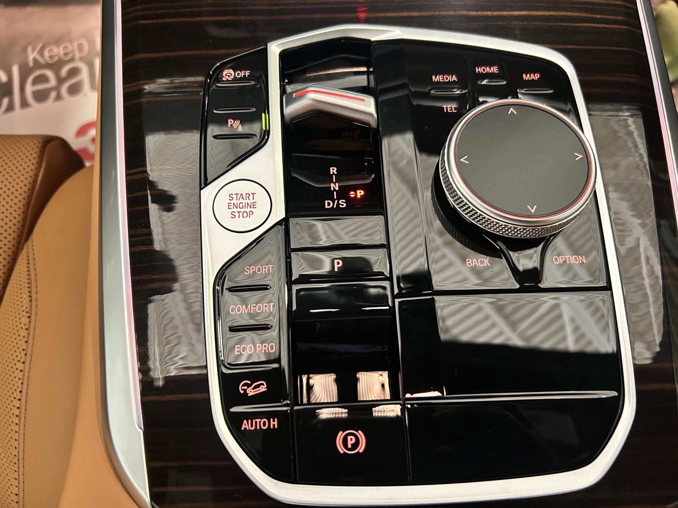 Used 2026 BMW X5 xDrive40i image 13