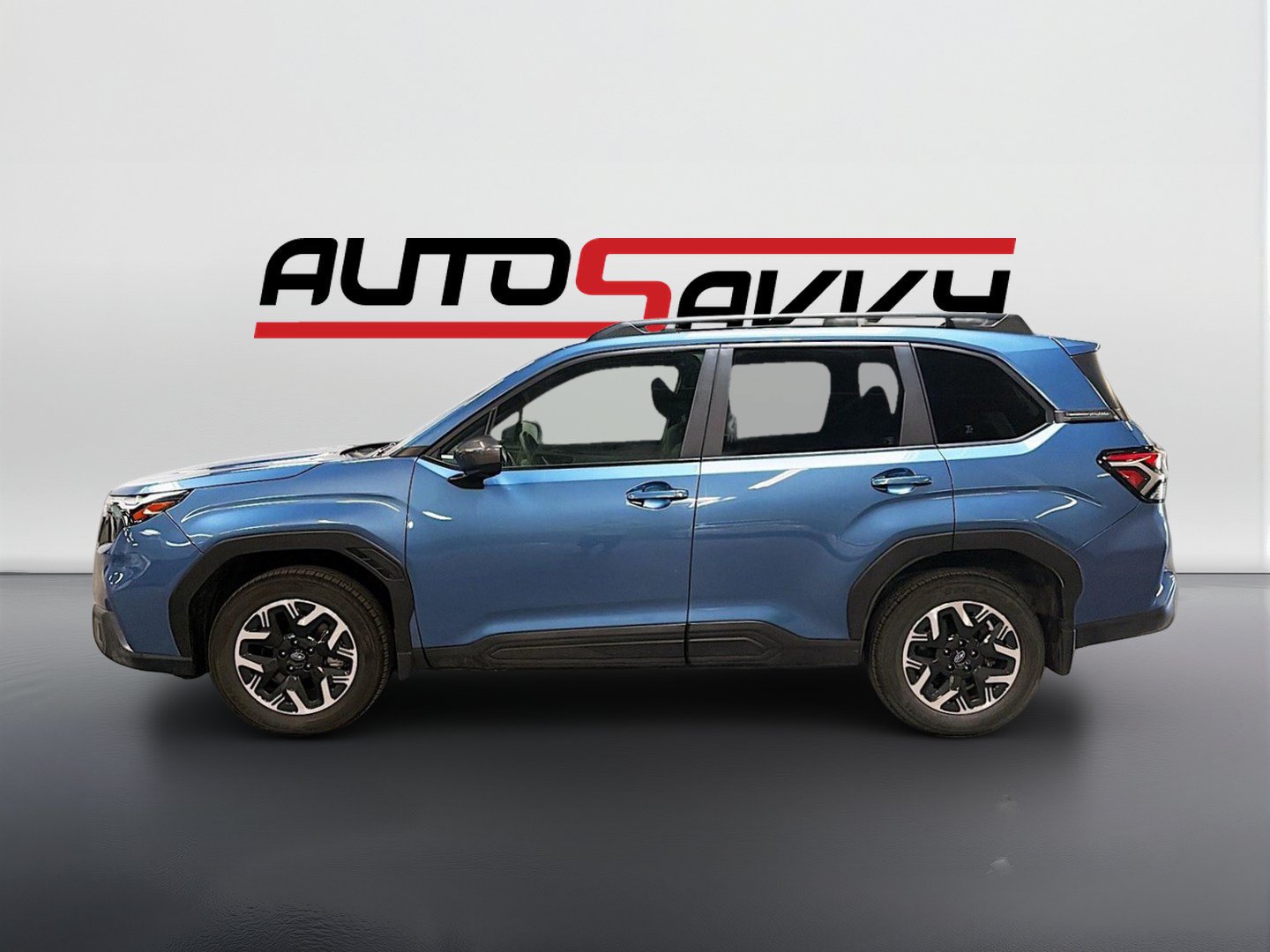 Used 2025 Subaru Forester Premium AWD/4WD image 4