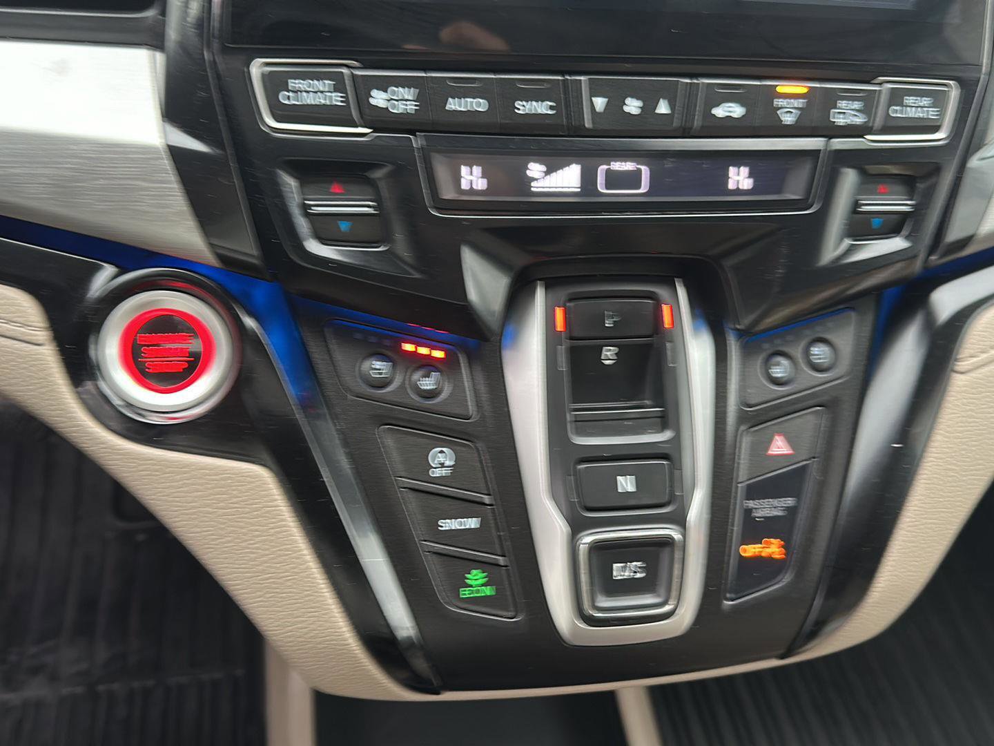Used 2018 Honda Odyssey Elite image 14