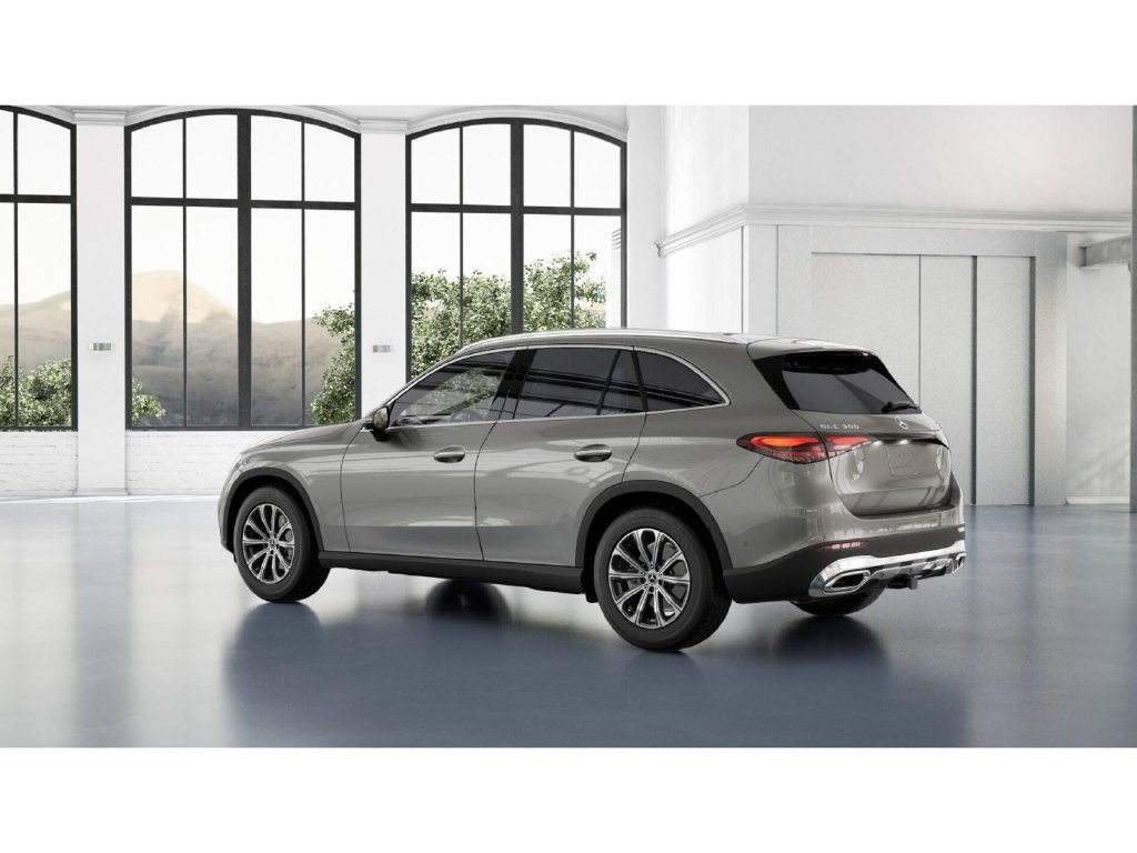 Used 2023 Mercedes-Benz GLC 300 4MATIC image 30