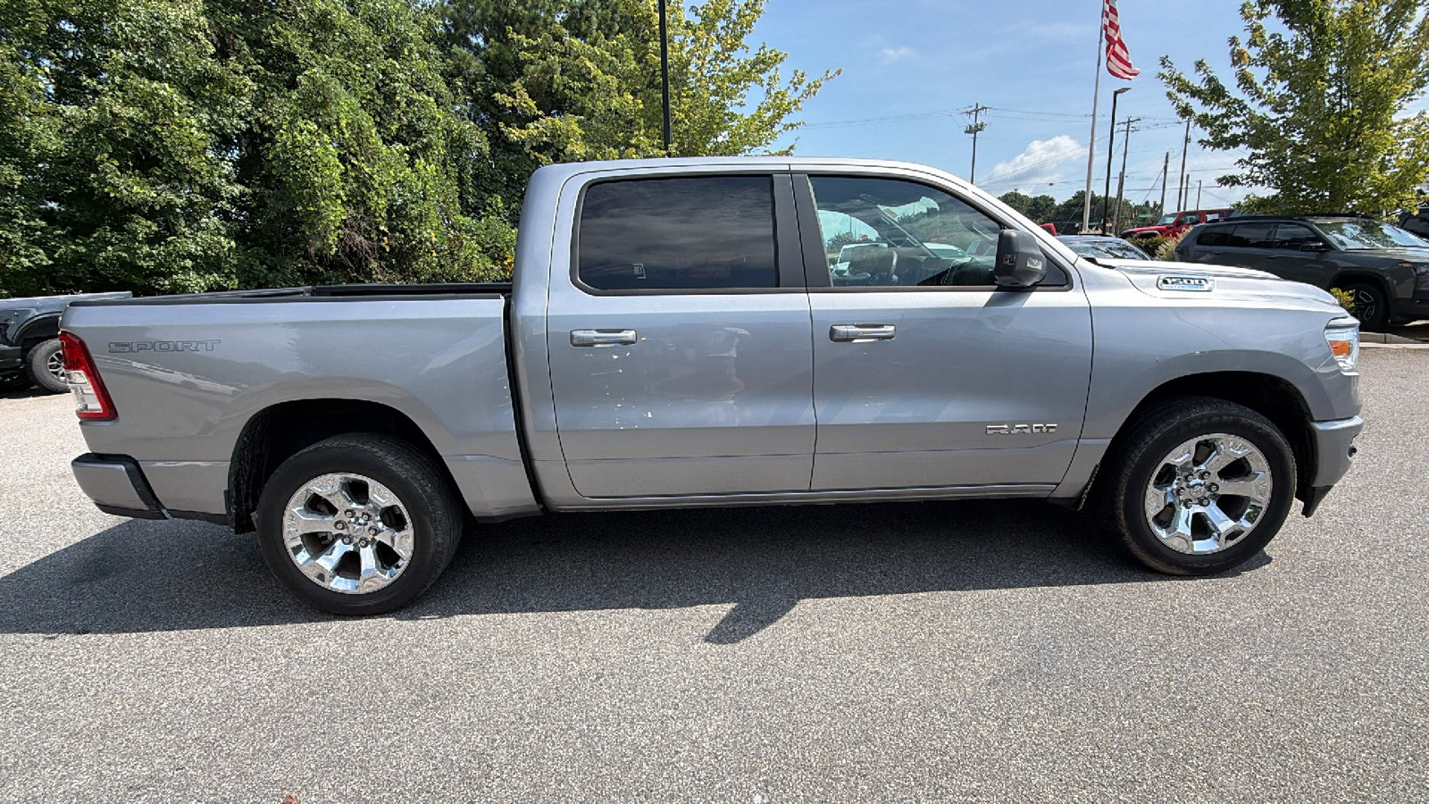 Used 2023 RAM 1500 Big Horn AWD/4WD image 7