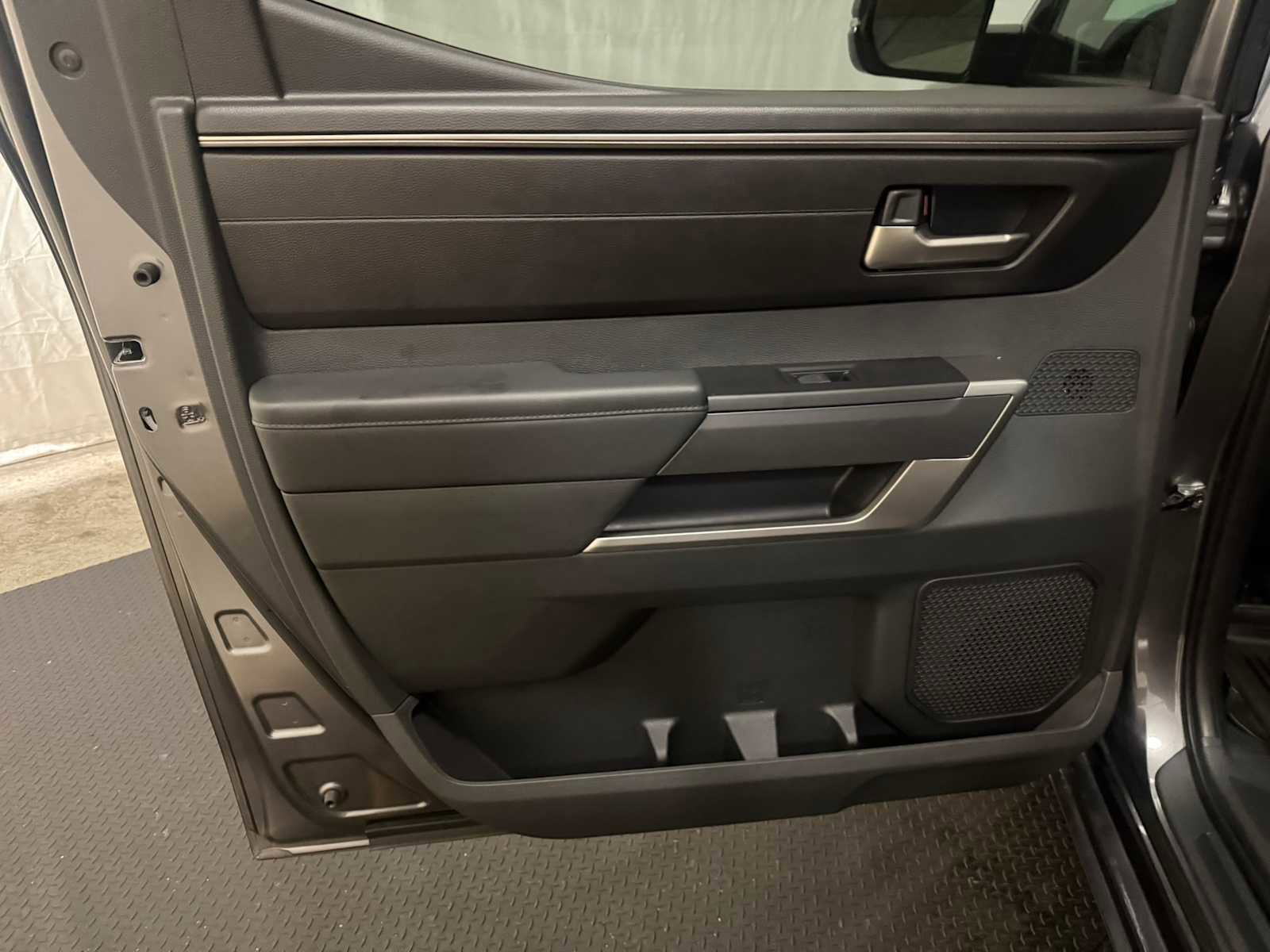 Used 2024 Toyota Tundra SR5 w/ SR5 Convenience Package AWD/4WD image 24