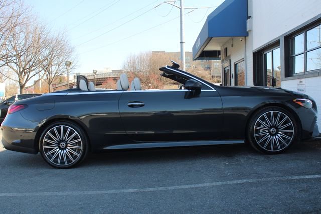 Used 2024 Mercedes-Benz CLE 450 4MATIC Cabriolet image 12