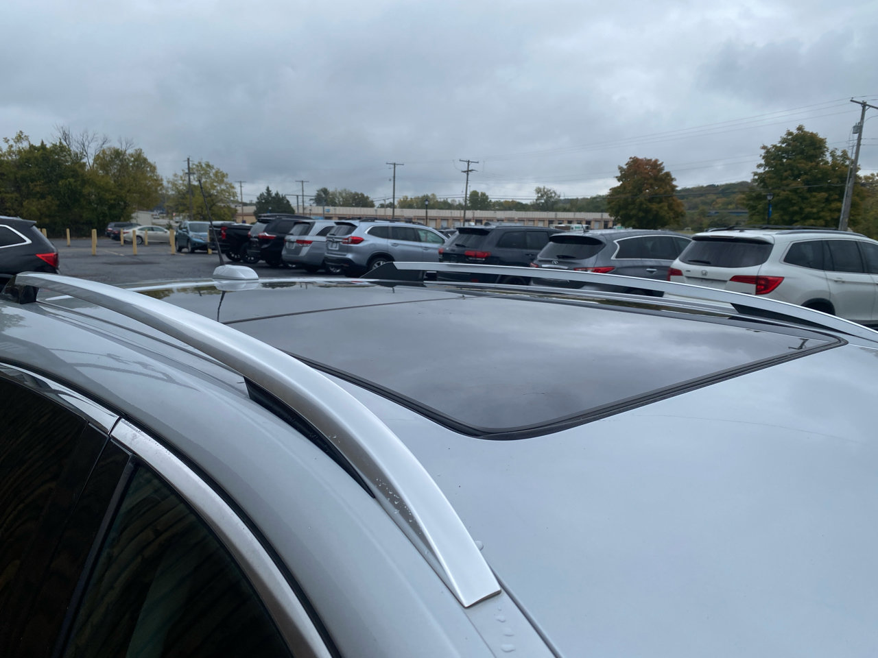 Used 2016 Cadillac SRX Luxury image 4