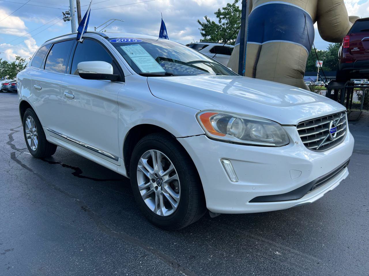 Used 2015 Volvo XC60 T5 Premier w/ Proximity Package FWD image 8