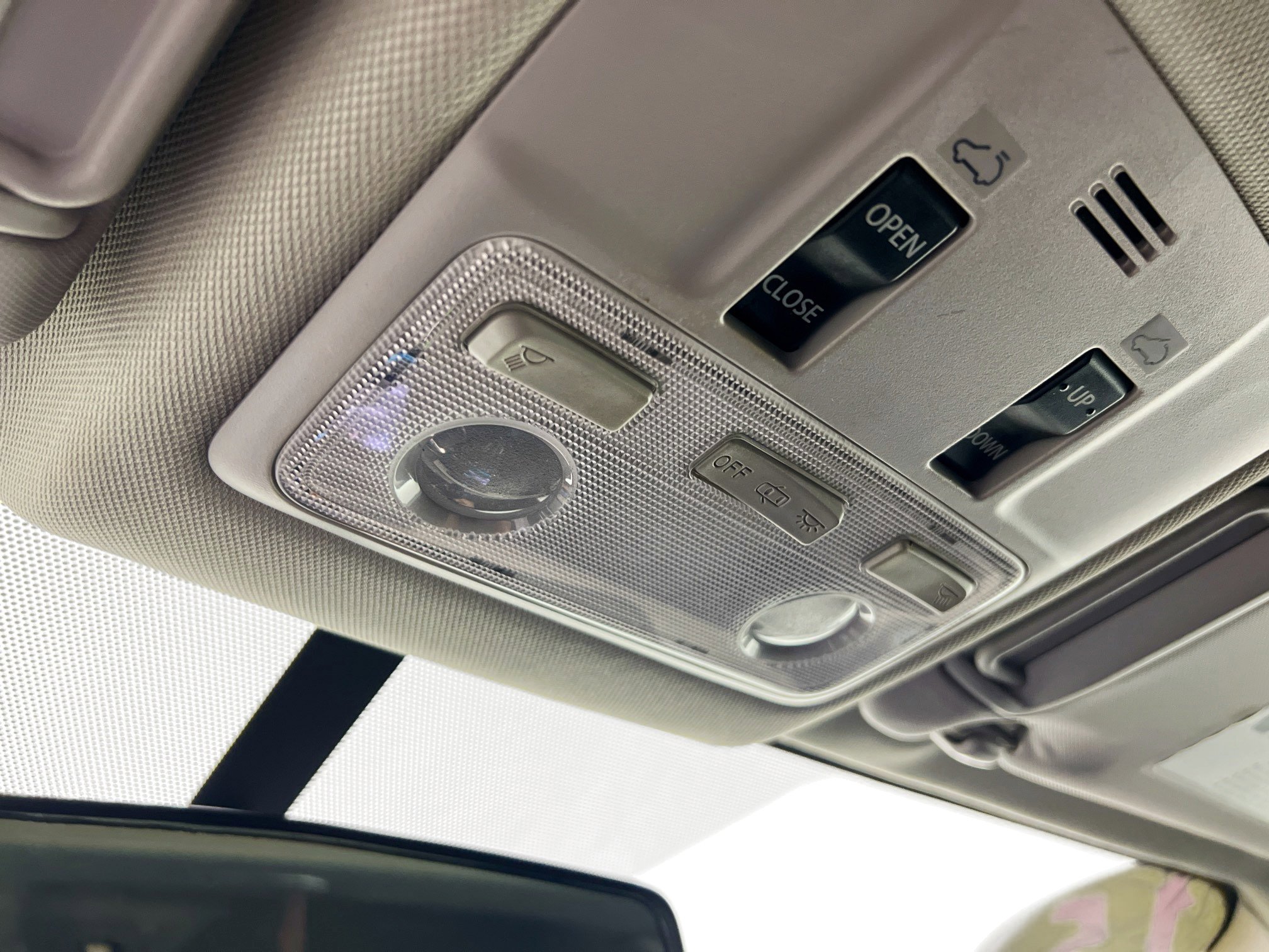 Used 2015 Toyota RAV4 XLE image 22